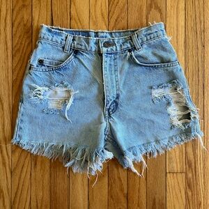 Vintage Levi Jean Short Size 28